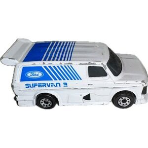 Matchbox 1985 Ford Supervan II Macau White Blue Vintage Diecast 1:64 Scale Loose